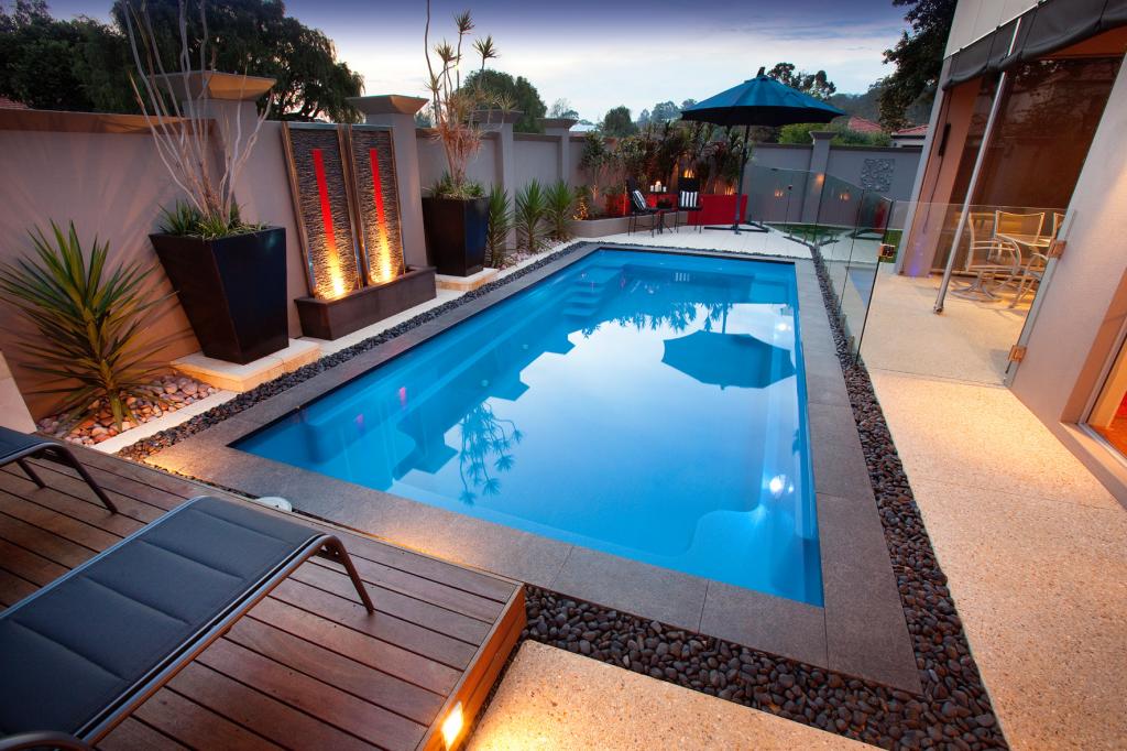 Awesome Small Swimming Pool picture.